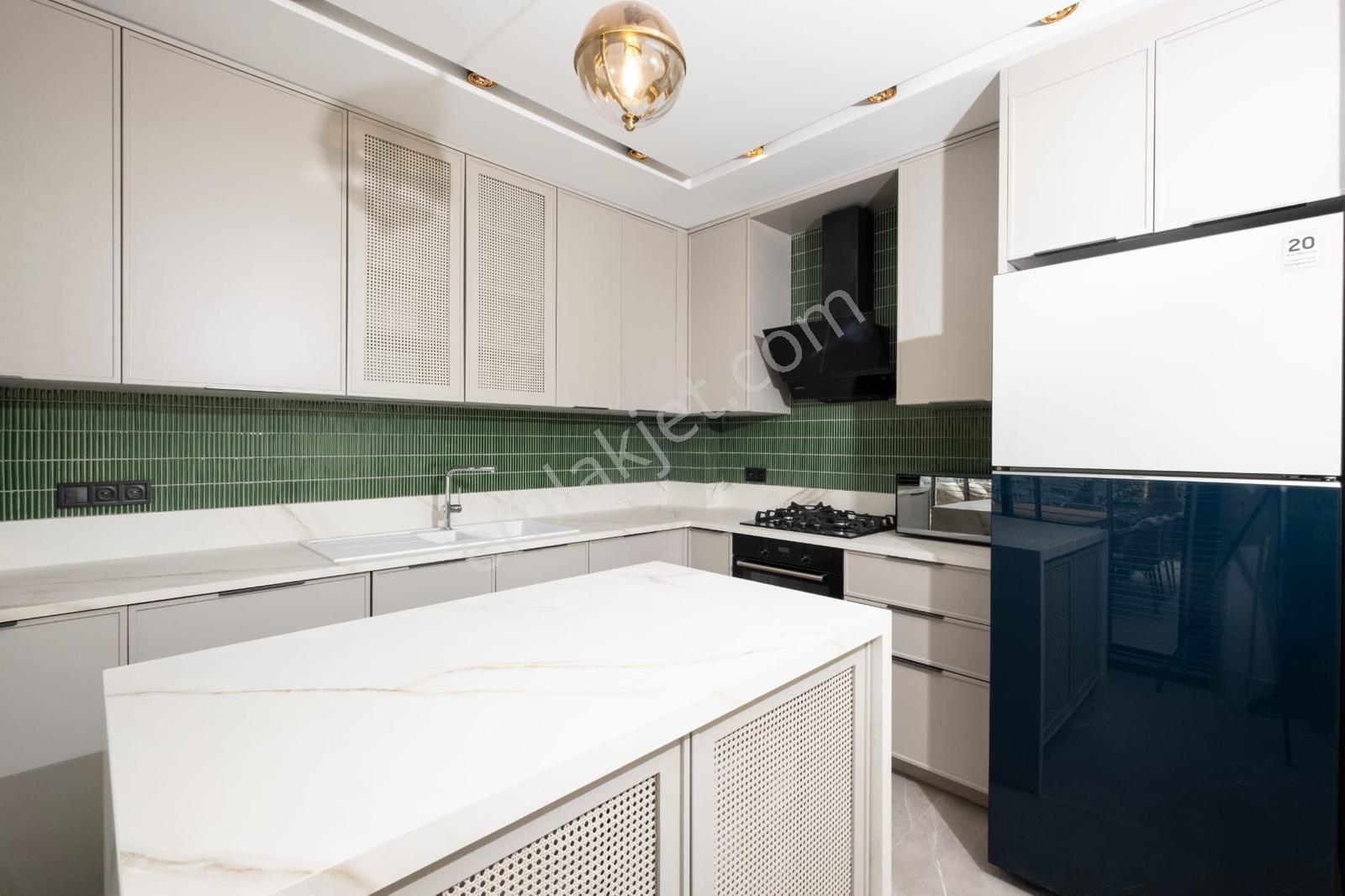 Denız Manzaralı-guvenlik-özel Havuz/otopark-500 M2 Bahçe-yerden Isıtma-ultra Lüx-tamamı Müstakil - Görsel 15