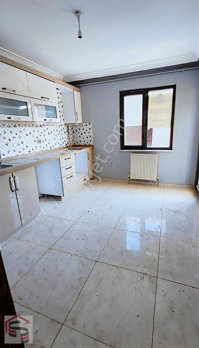 Darıca Sırasöğütler Satılık Daire Darica sırasöğütlerde satılık dubleks daire 4+1 180mtr