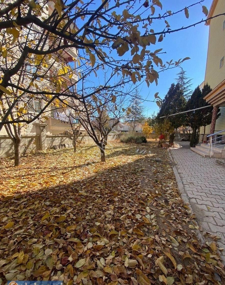 Karaman Merkez Şeyh Şamil Satılık Daire Emlaknomi/ Alihan Emlak'tan Şeyh Şamil'de Satılık Köşe Başı Garajlı Daire