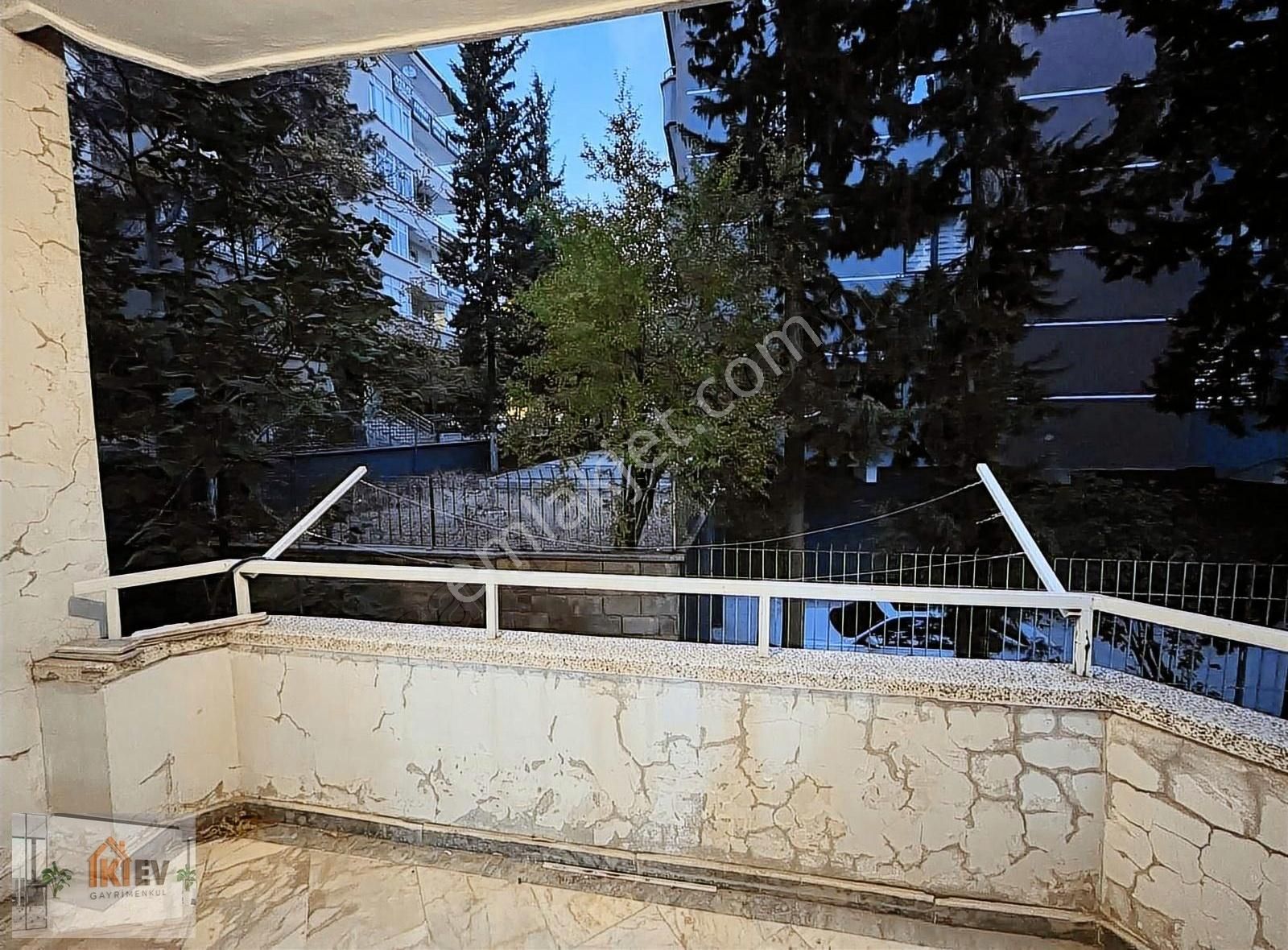 Şehitkamil Fatih Kiralık Daire İkiev Gayrimenkul'den Fatih De 3+1 Kiralık Daire (avukat Ofisi)