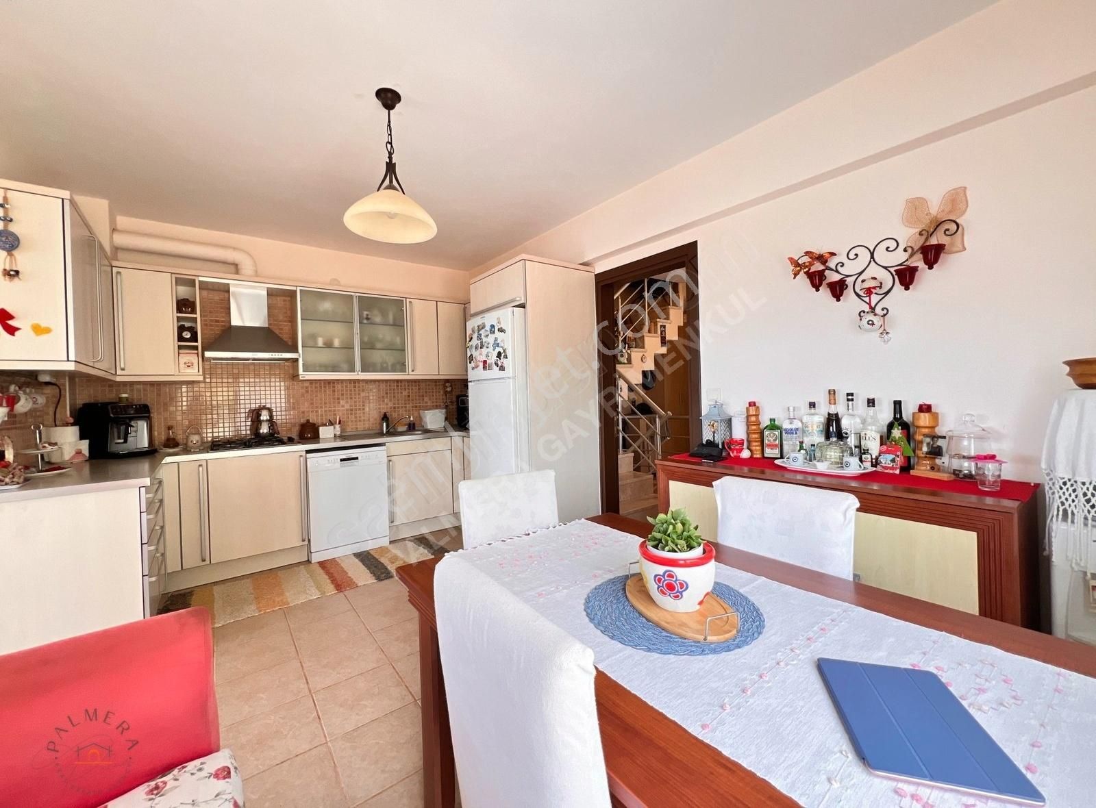 Marmaris Turunç'ta Satılık Muhteşem Deniz Manzaralı Müstakil Ev - Görsel 12