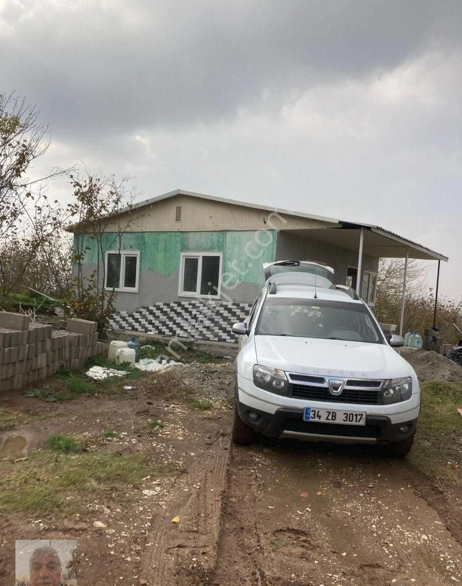 Hendek Çamlıca Satılık Tarla Karadeniz Emlak Tan Hendek Çamlıca-haraklı Da Satılık 1.707 M2 İçinde Evi Olan Arsa