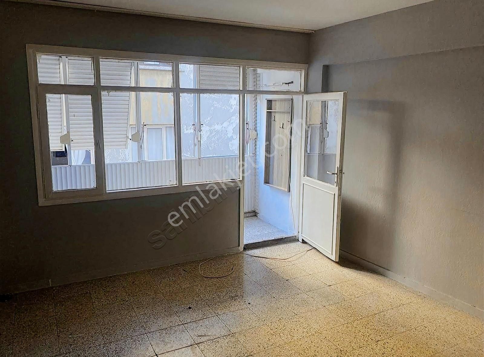 Karabağlar Esenlik Kiralık Daire Yeşilyurt Sevgi Yolu Yakını Kiralık