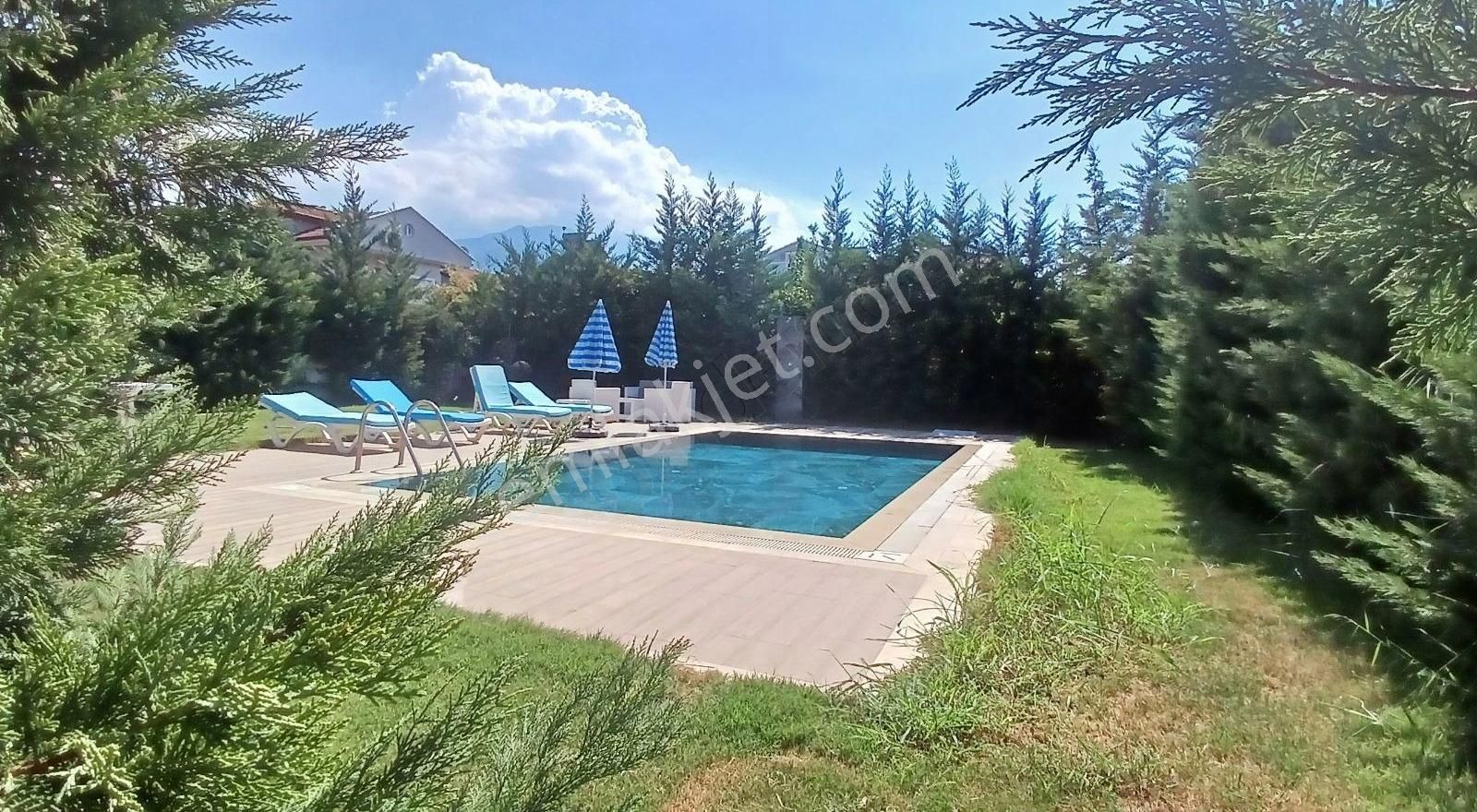 Muğla Fethiye Eşyalı Kiralık Daire AKARCA'DA SEZONA KADAR KİRALIK ÇATIDUBLEKSİ DAİRE