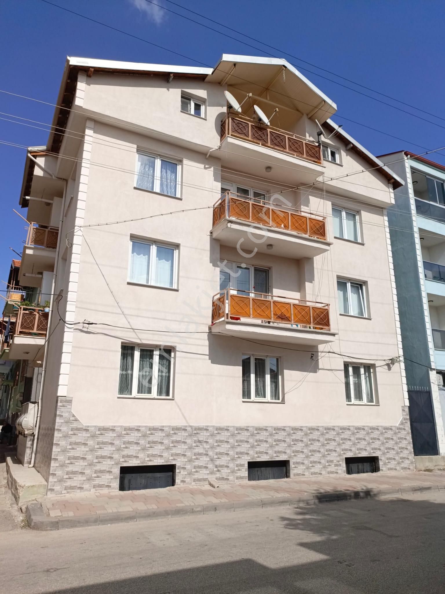 Uşak Merkez Dikilitaş Satılık Daire Uşak Dikilataş Mahallesin Satılık 4 Katlı Komple Bina