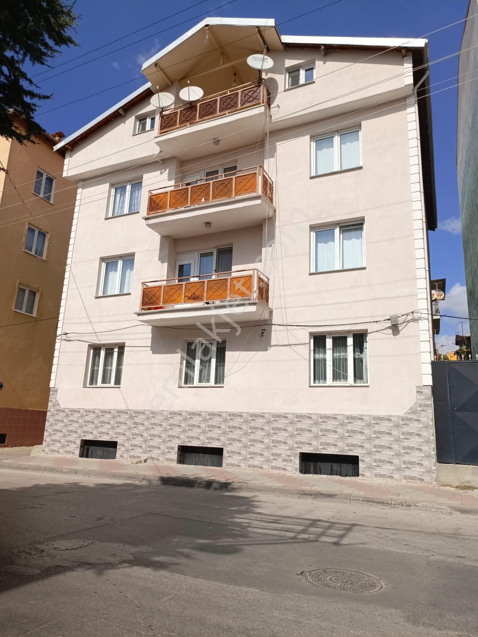 Uşak Dikilataş Mahallesin Satılık 4 Katlı Komple Bina - Görsel 5