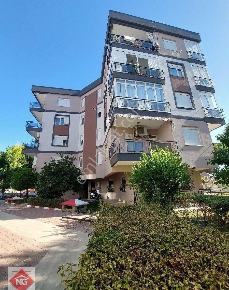 Konyaaltı Liman Satılık Daire Antalya Konyaaltı Liman Mah.parkmaya Sitesınde Satılık 3+1 Gırıs Kat Daire