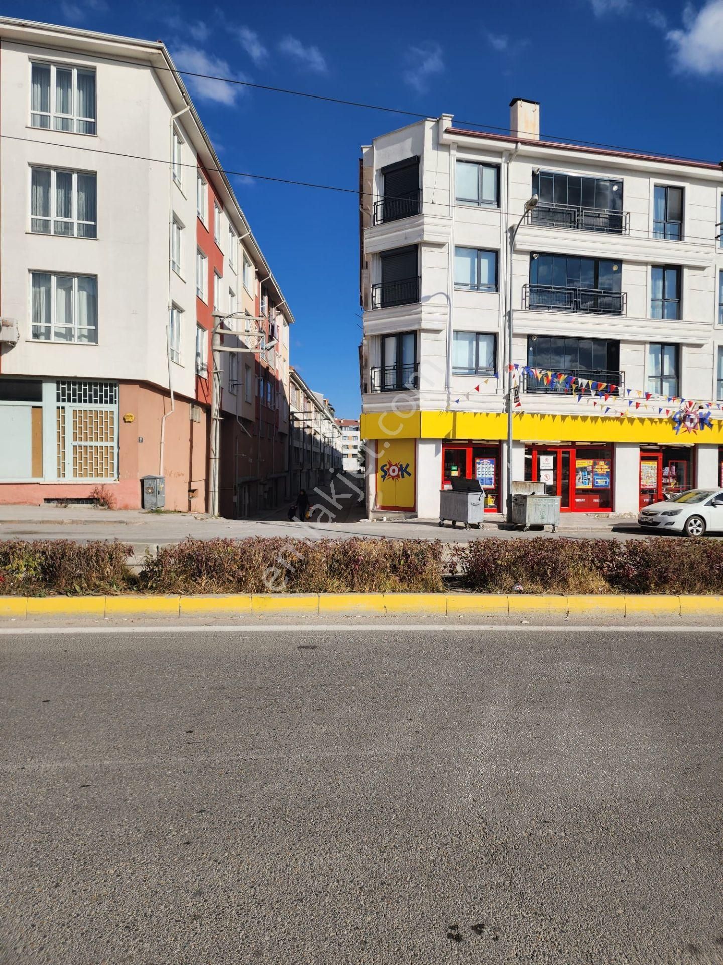 Tepebaşı Çamlıca Kiralık Depo Tepebaşı Eskişehir Çamlıca Mh Tombakzade Blv Yakını 170 M2 Depo