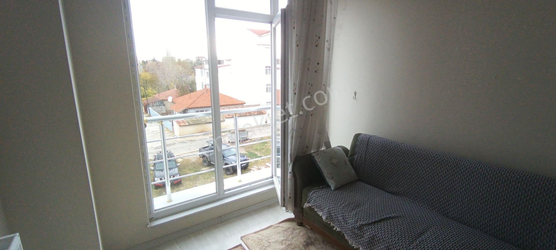 Kırklareli Merkez Pınar Satılık Daire Pınar Mahallesinde 1+1 Eşyalı Satılık Daire