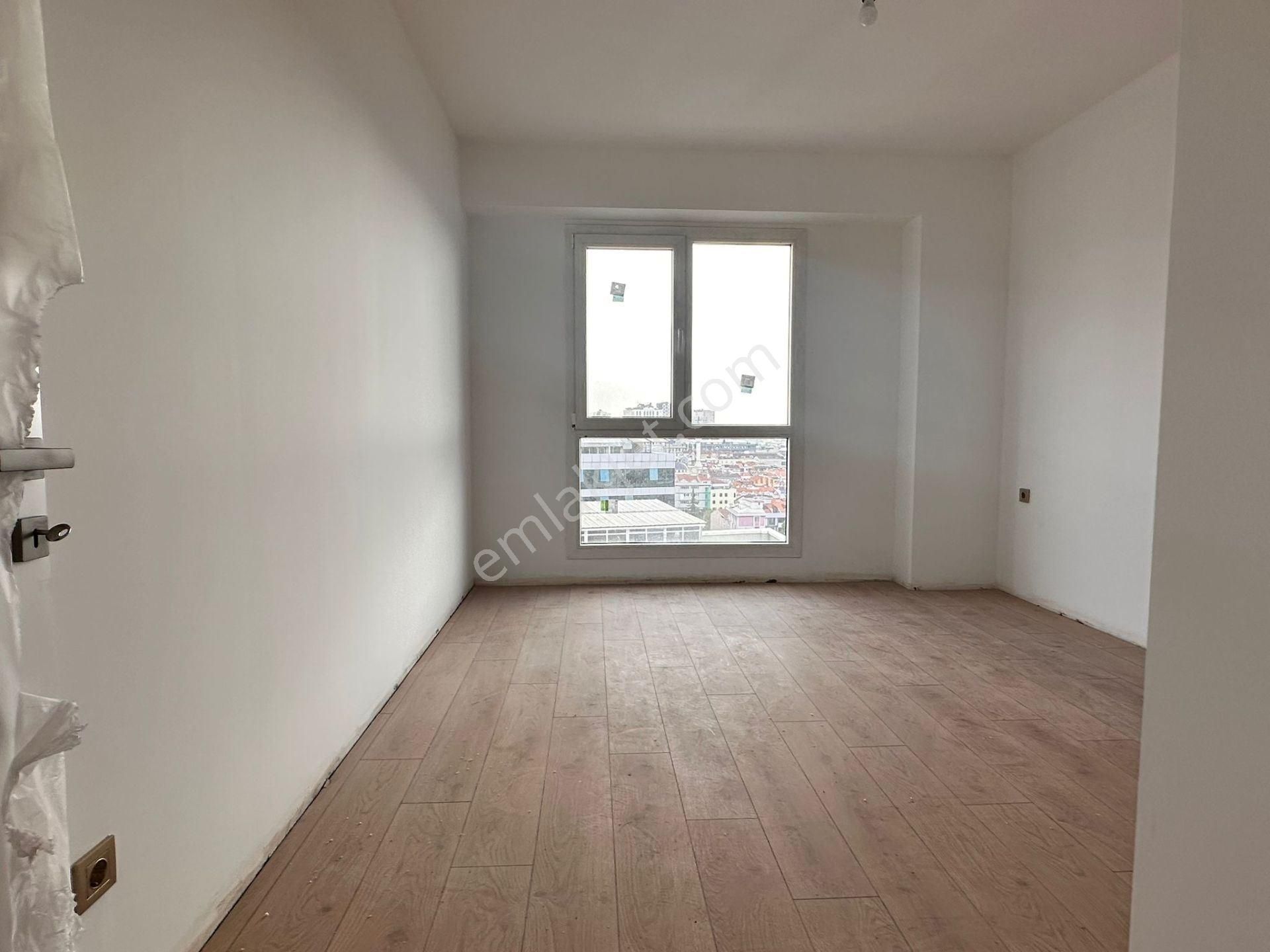 Güneşli Basınekspress'te Site İçinde Kiralık 3+1 Daire