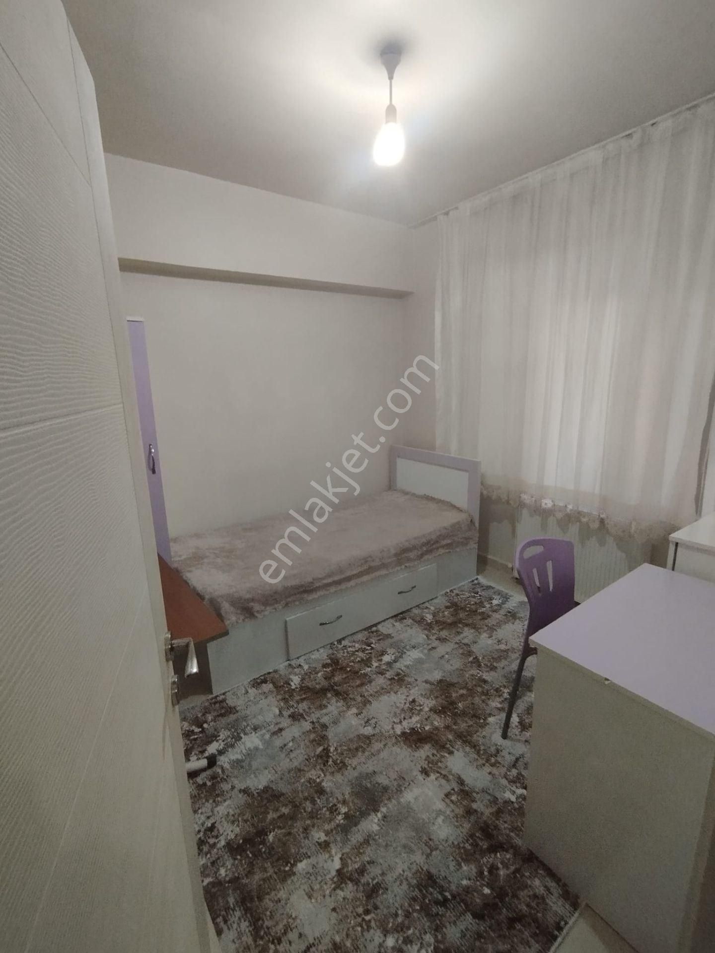 Isparta Merkez Bağlar Kiralık Daire Bağlar Mahallesinde Herşey Dahil Kiralık Apart