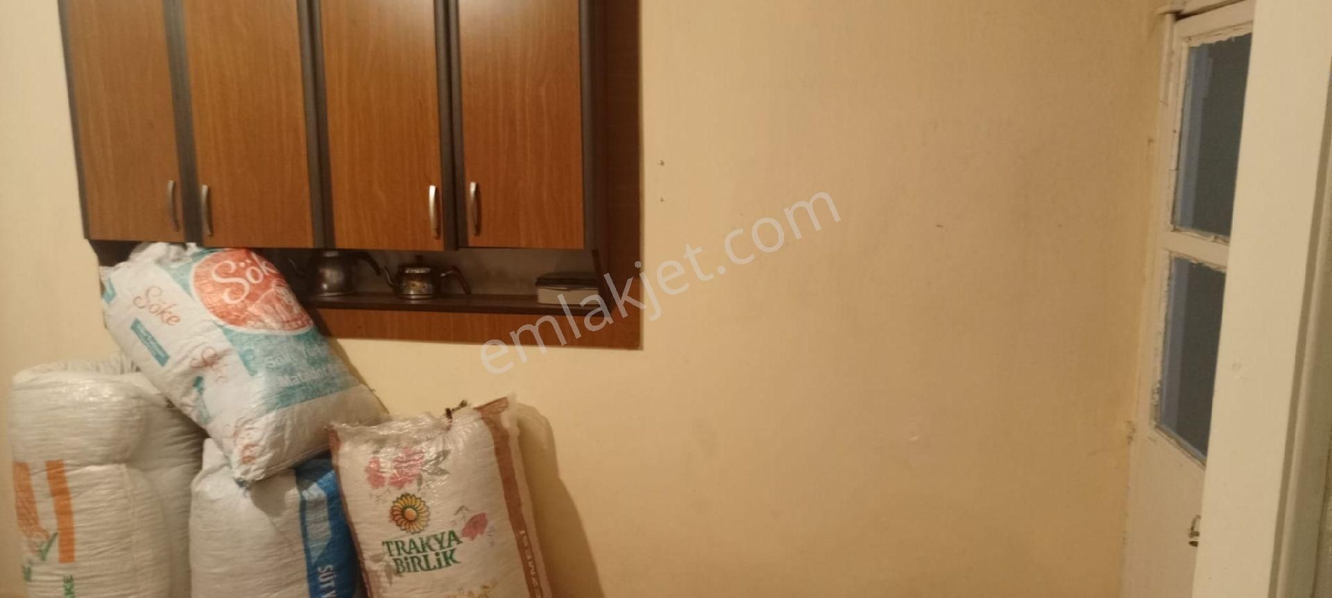 Aydın Söke Eski Otogar Yakını Yenicami Mah. Merkezde Komple 2.5 Katlı Satılık Müstakil Ev - Görsel 7