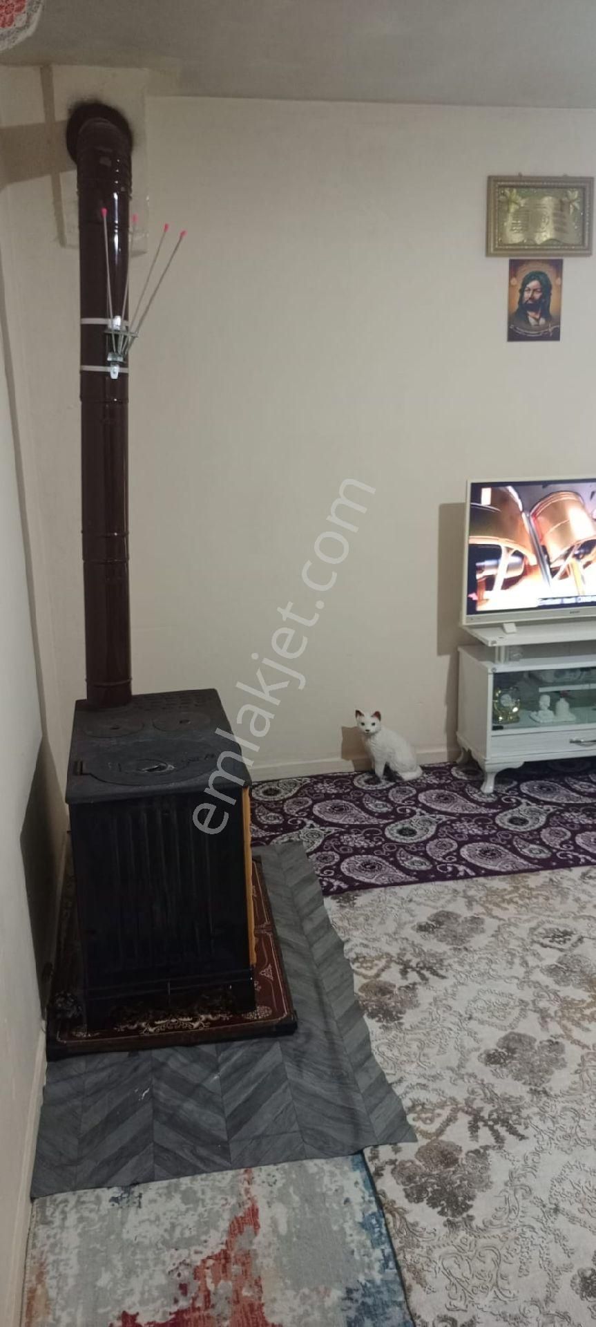 Aydın Söke Eski Otogar Yakını Yenicami Mah. Merkezde Komple 2.5 Katlı Satılık Müstakil Ev - Görsel 12