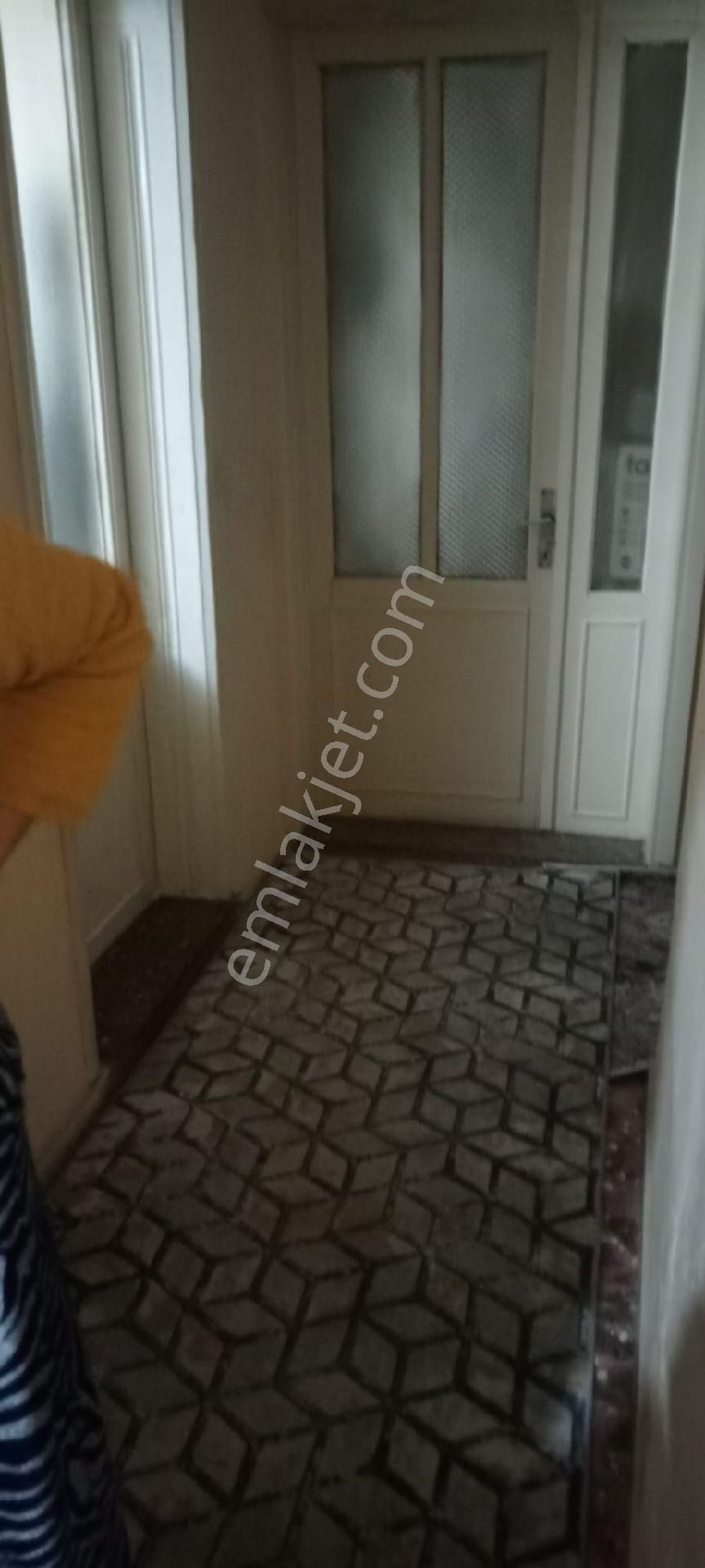 Aydın Söke Eski Otogar Yakını Yenicami Mah. Merkezde Komple 2.5 Katlı Satılık Müstakil Ev - Görsel 3