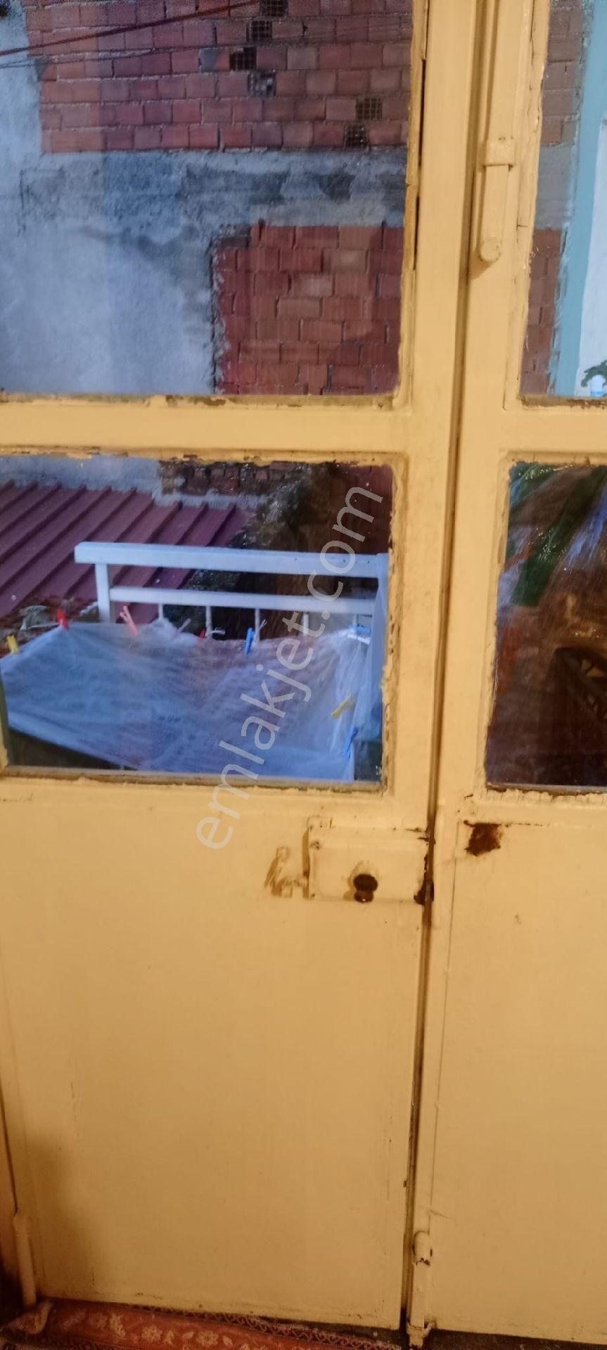 Aydın Söke Eski Otogar Yakını Yenicami Mah. Merkezde Komple 2.5 Katlı Satılık Müstakil Ev - Görsel 9