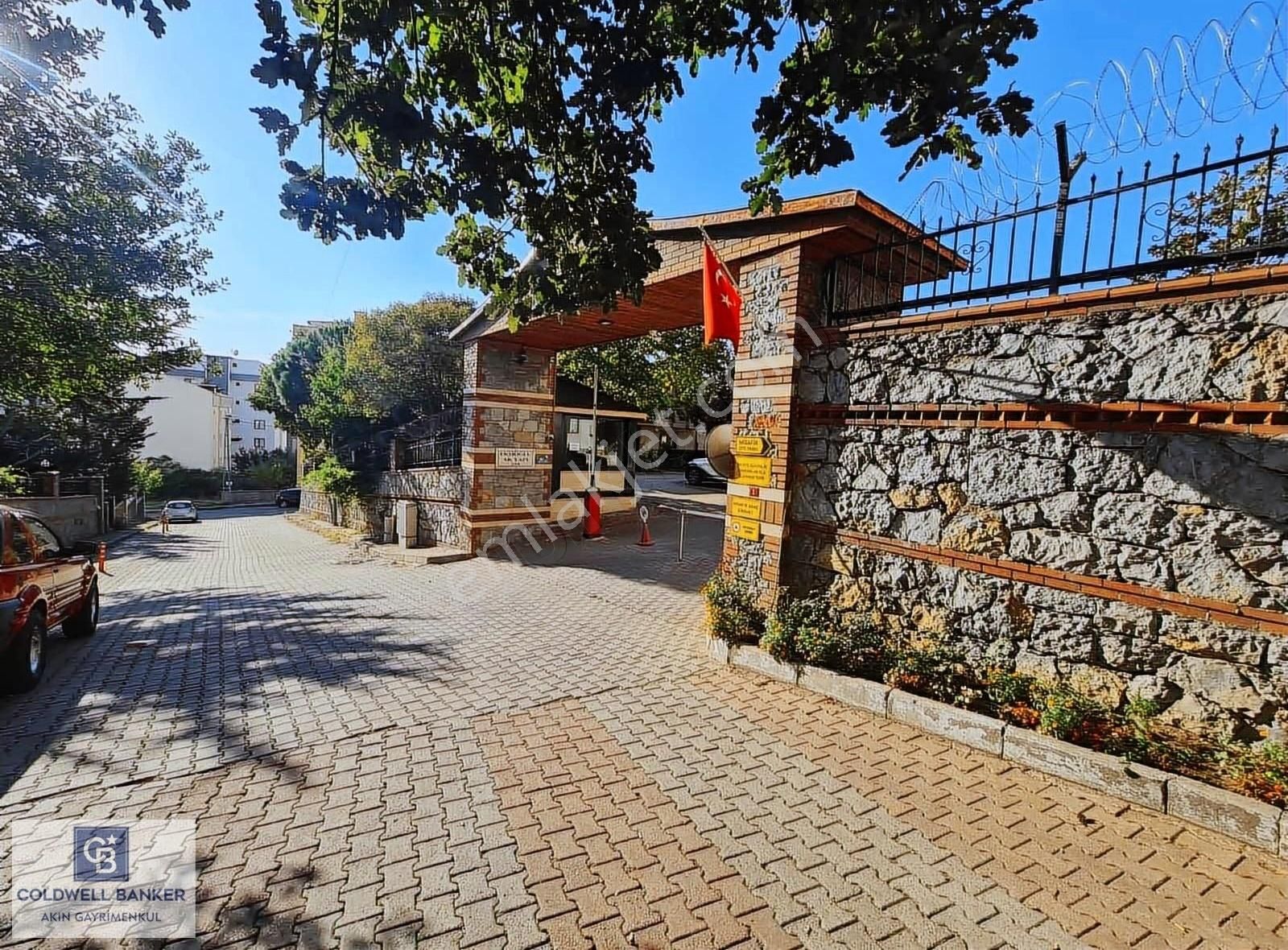 Kartal Yakacık Yeni Satılık Villa Kartal Mühürdar Emin Paşa Sitesi Satılık 5+1 Müstakil Villa