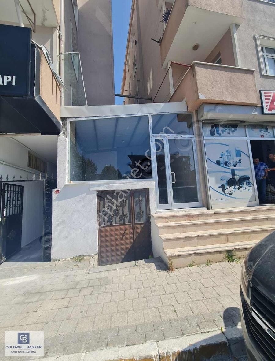 Sancaktepe Merve Kiralık Dükkan & Mağaza Yenidoğan Merkezde Kiralık İşyer