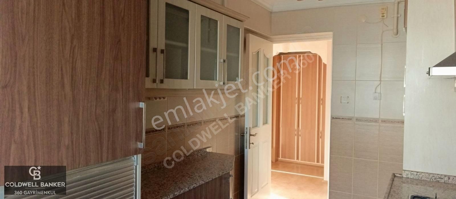 Çiğli Ataşehir Kiralık Daire Çiğli Tramvay Yolunda Kiralık 3+1 Daire