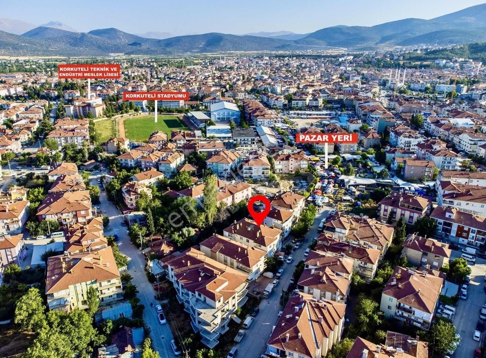 Korkuteli Uzunoluk Satılık Daire Şehir Merkezinde 180 M2 Eşyalı 3+1 Satılık Daire