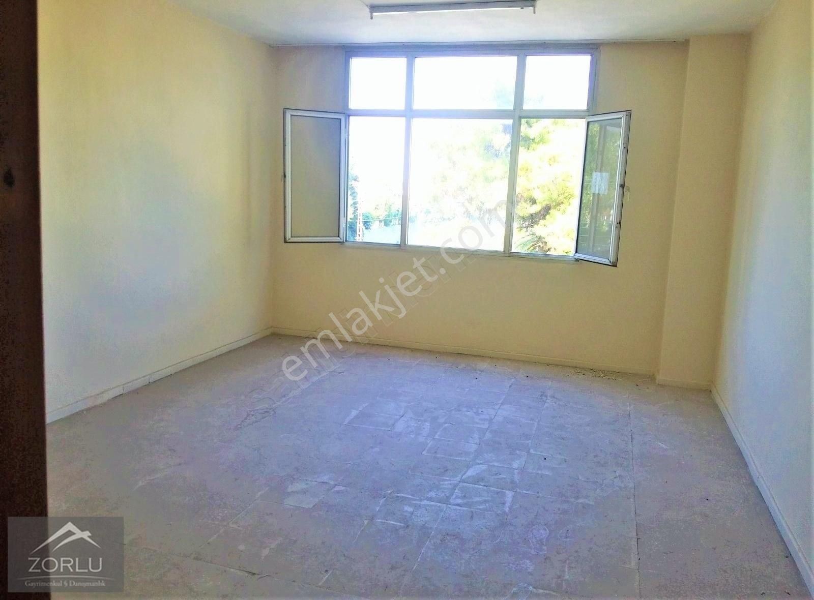 Zorlu Gayrimenkul'den Kiralık Merkezi Konumda 2. Kat 240 M2 Ofis - Görsel 3