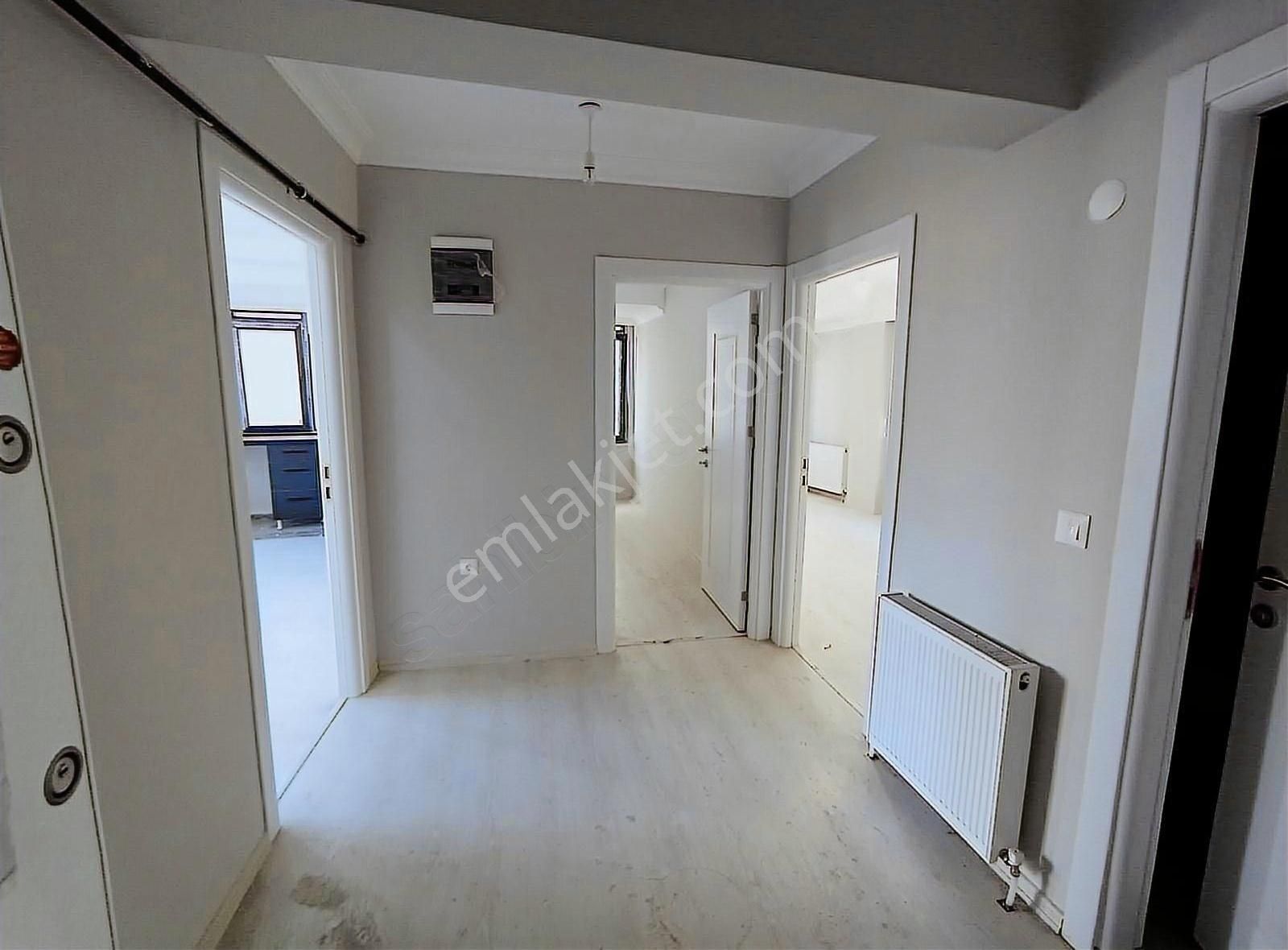 Kağıthane Hamidiye Satılık Daire KAĞITHANE HAMİDİYE MANZARALI 2+1 80M2 BALKON ASANSÖR K.OTOPARK