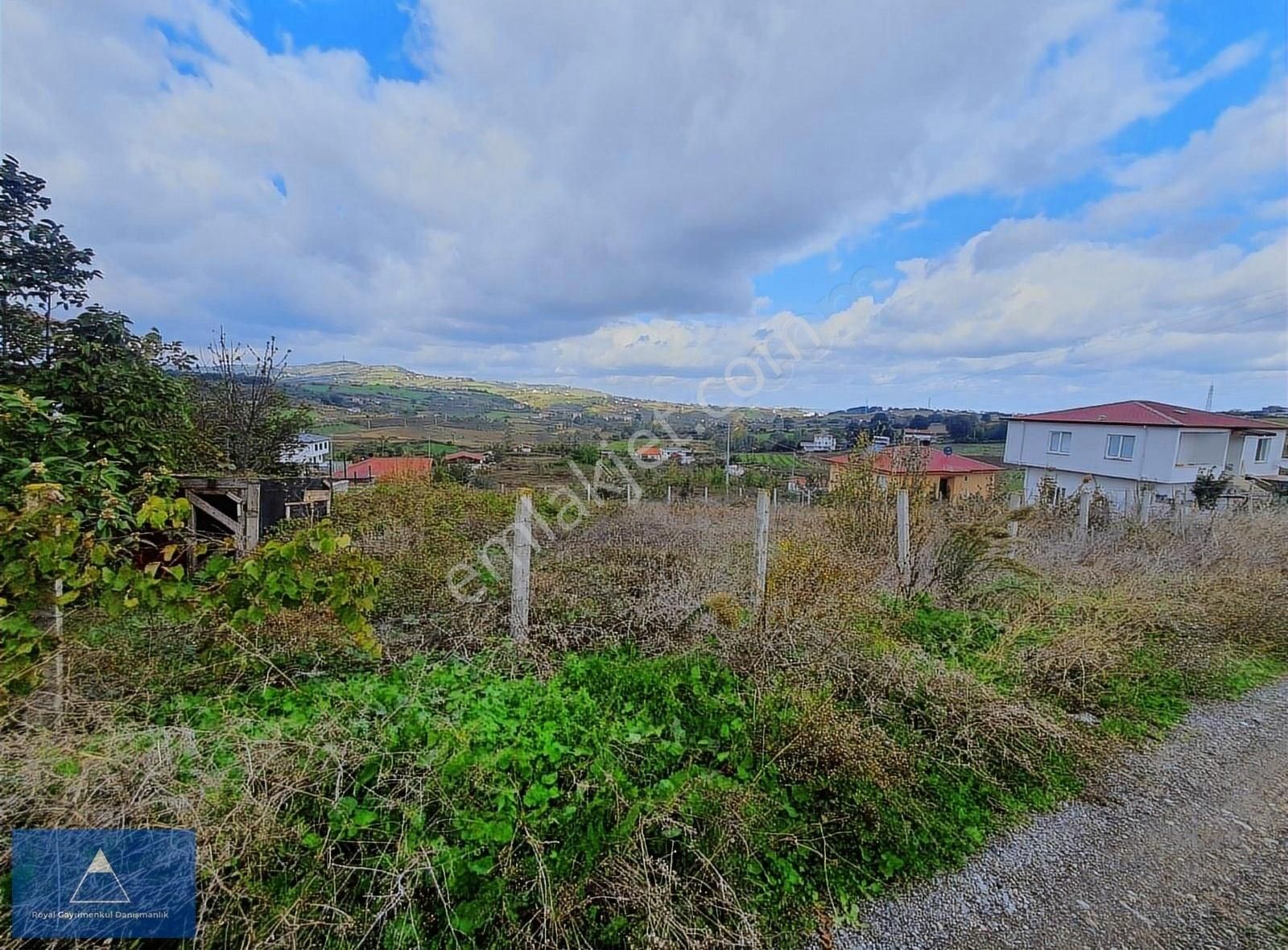 Atakum Yeşilyurt Satılık Konut İmarlı Çatalçam'da Deniz Manzaralı,köşe Parsel 4 Kata İmarlı Arsa