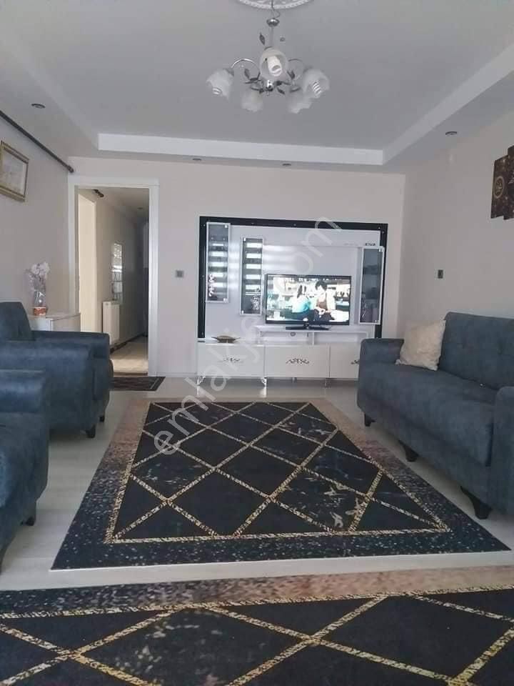 Nazilli Turan Satılık Daire FIRSAT 3 KATLI APARTMAN