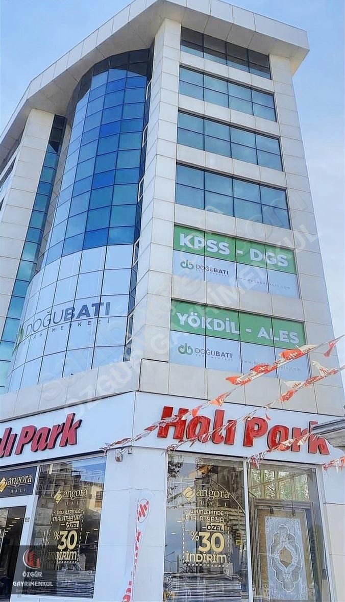 Özgür'den Şehrin Merkezinde Plazada Kiralık İşyeri Ofis - Görsel 16