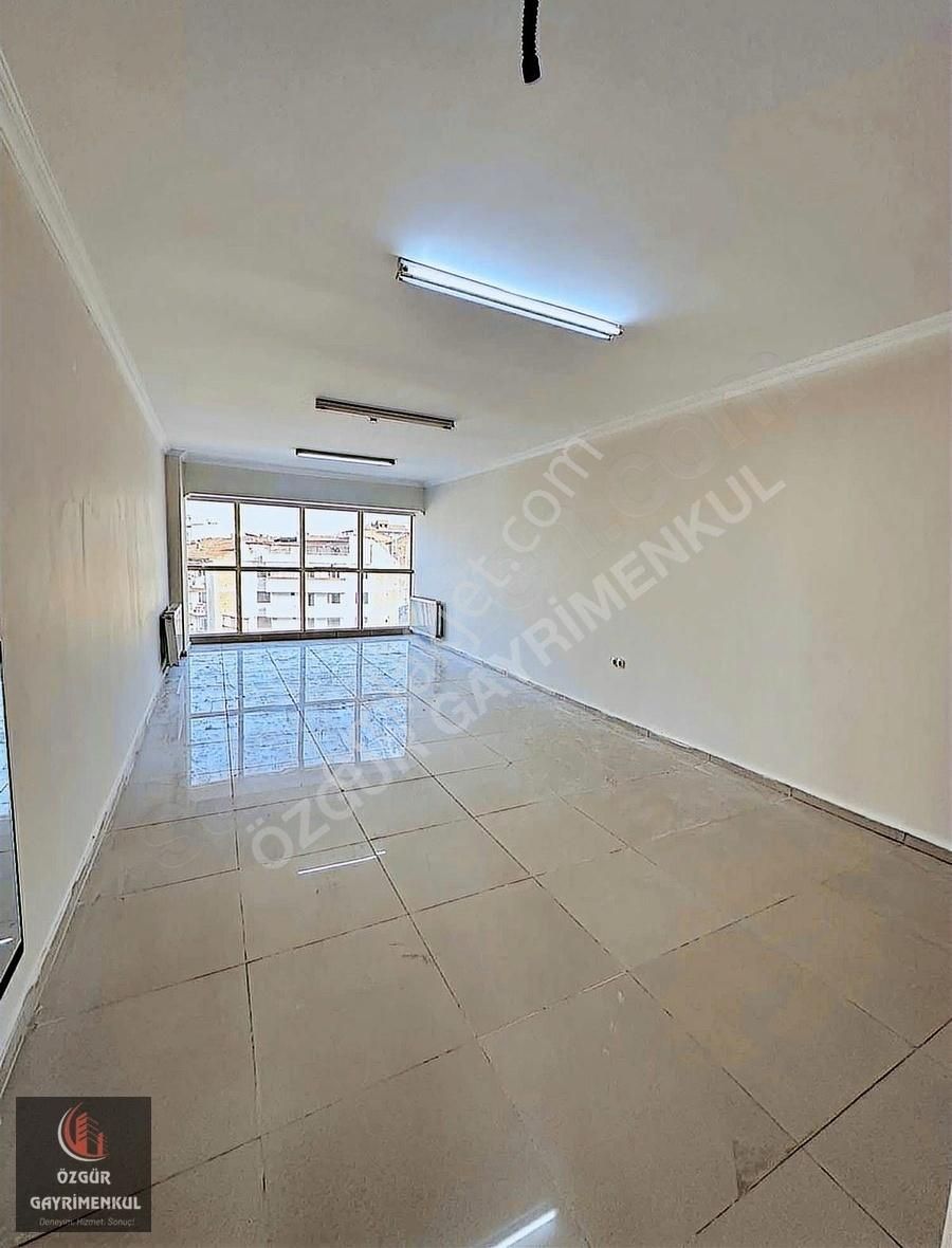 Özgür'den Şehrin Merkezinde Plazada Kiralık İşyeri Ofis - Görsel 7