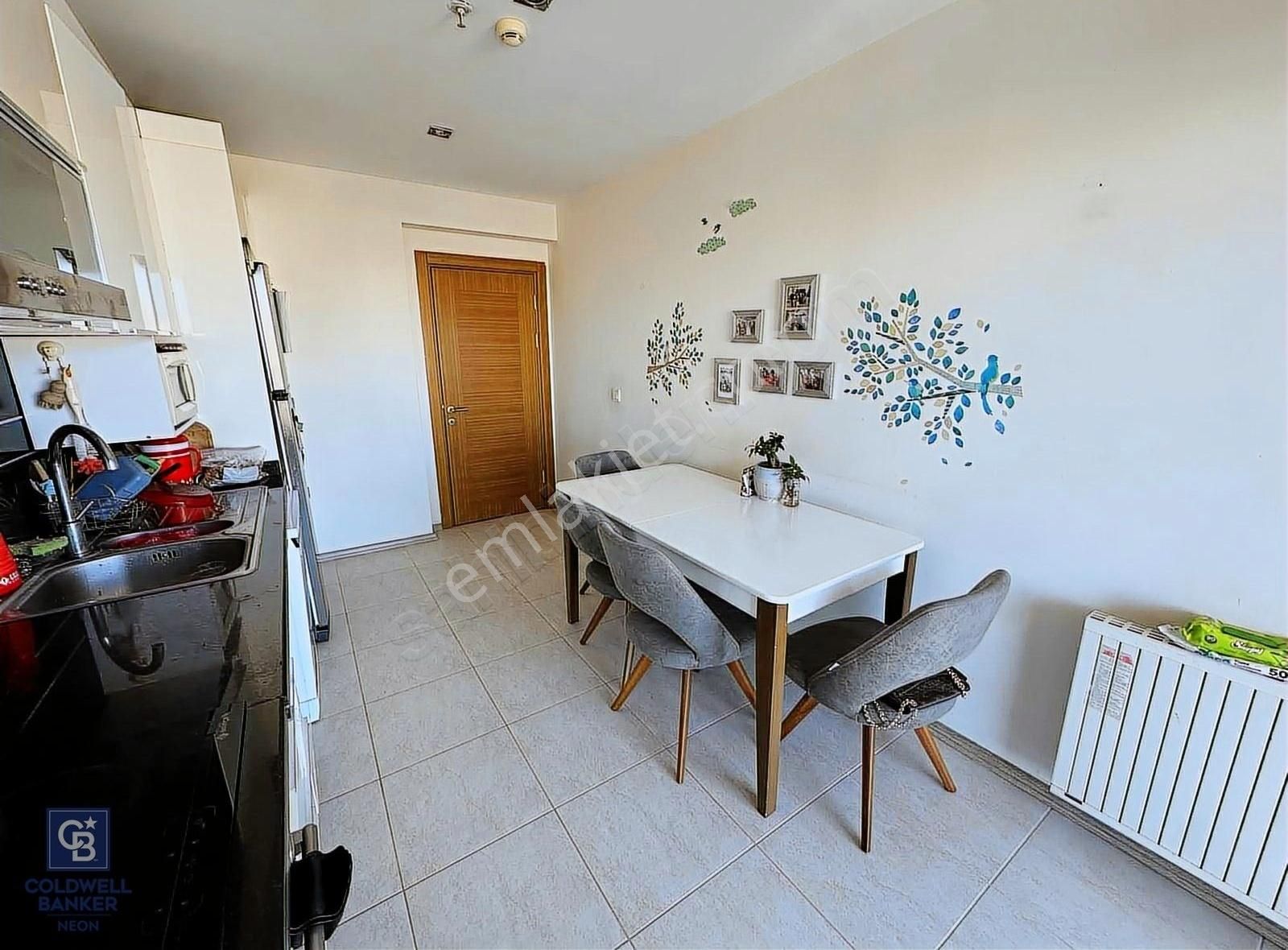 Esenyurt Cumhuriyet Satılık Residence Önay Garden Rezidansta Deniz Manzaralı 2+1 Daire