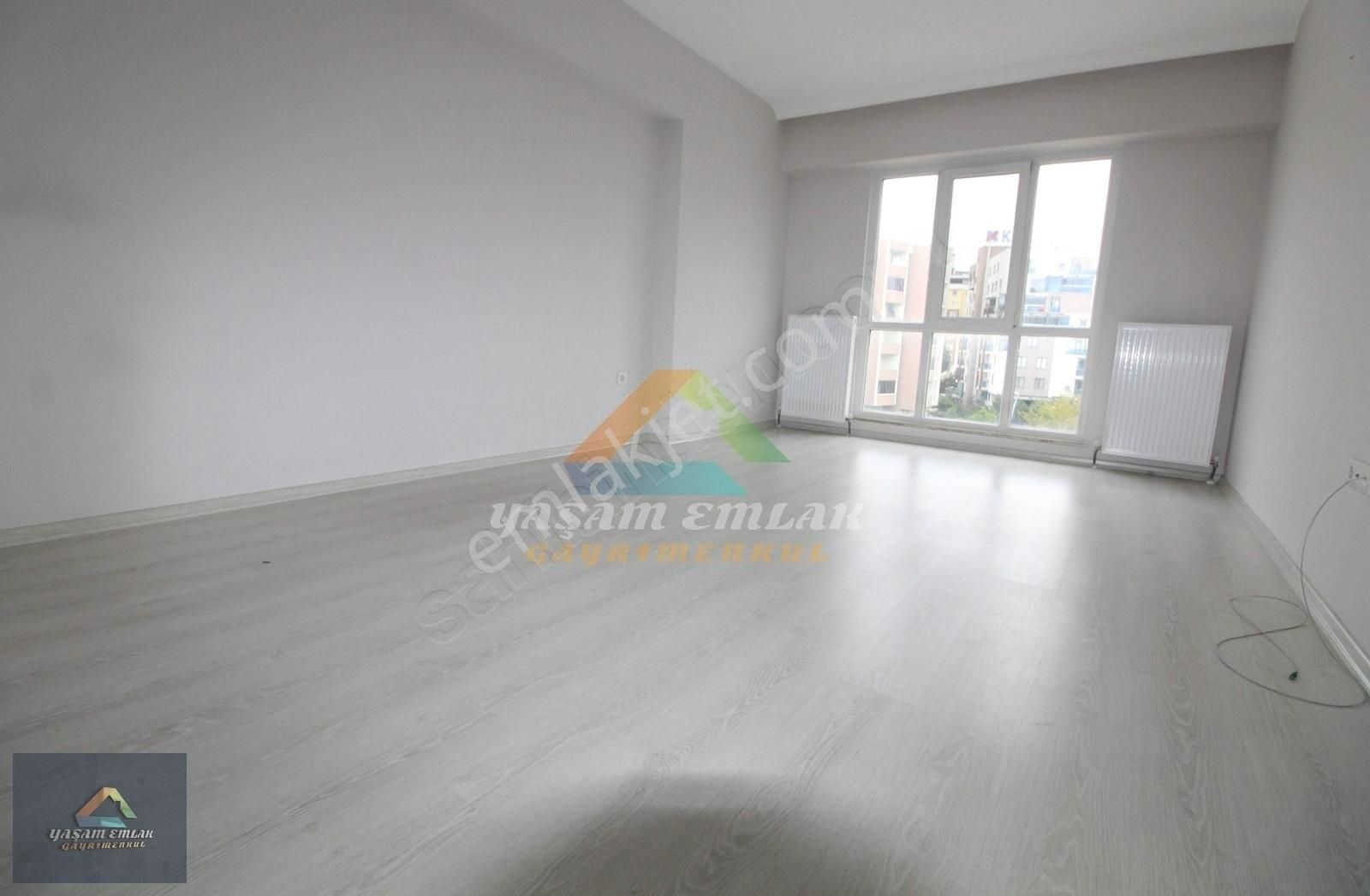 Pendik Kurtköy Satılık Daire Yaşam'dan Kurtköy Lunaport Sitesinde Satılık 2+1 Daire