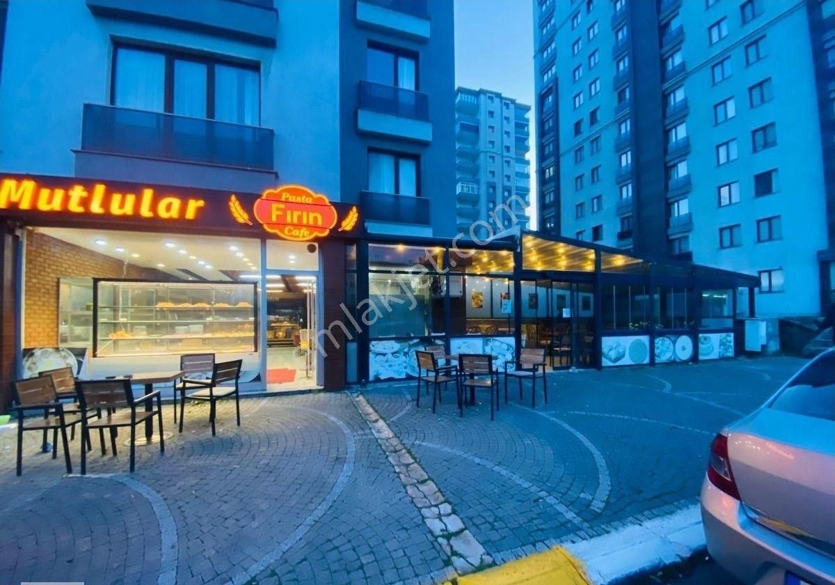 Beylikdüzü Cumhuriyet Satılık Dükkan & Mağaza Devirlik Fırın Pastane 500 M2