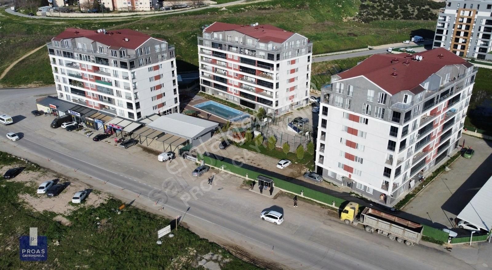 Nilüfer Balkan Satılık Daire BALKAN MAH. SİTE İÇİ ARAKAT 3+1 HAVUZLU SATILIK DAİRE