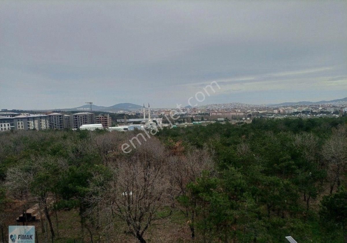 Çekmeköy Mehmet Akif Kiralık Daire Çekmeköy Çamlık Mah2+1 95m2 Kiralık Daire