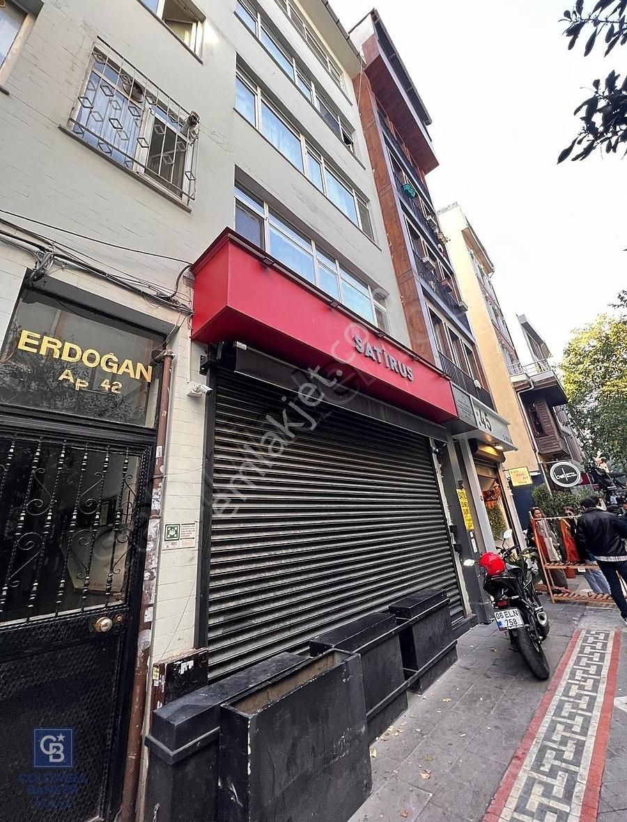 Kadıköy Osmanağa Kiralık Dükkan & Mağaza KADIKÖY'ÜN KALBİNDE, ALİ SUAVİ SOKAK'TA KİRALIK DÜKKAN MAĞAZA