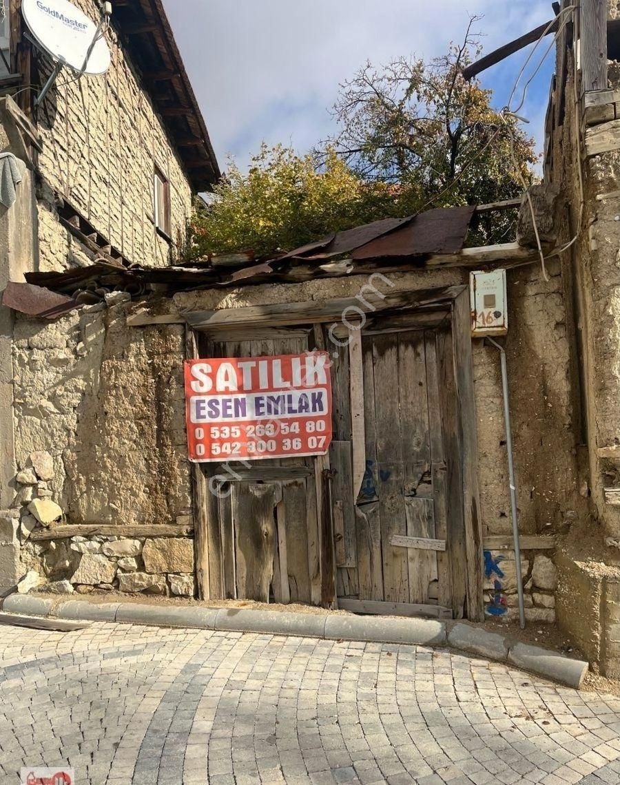 Antalya Elmalı Merkezi Lokasyonda 138m2 Arsa İçerisinde Satılık Kerpiç Bina - Görsel 15