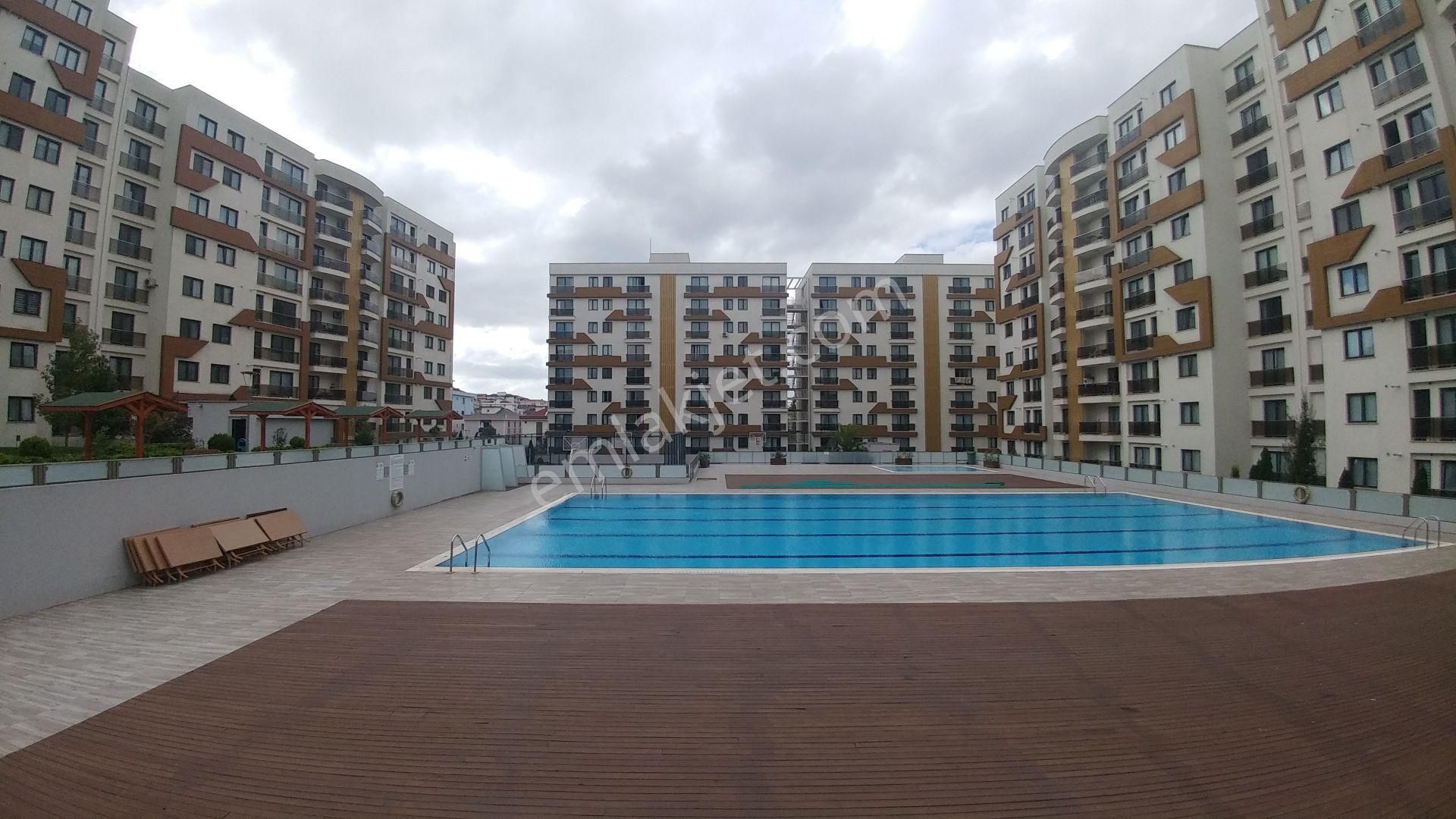 Sancaktepe Emek Satılık Daire Seeworld Dorelife 1+1 Satılık 70m2 Sancaktepe Dore Life