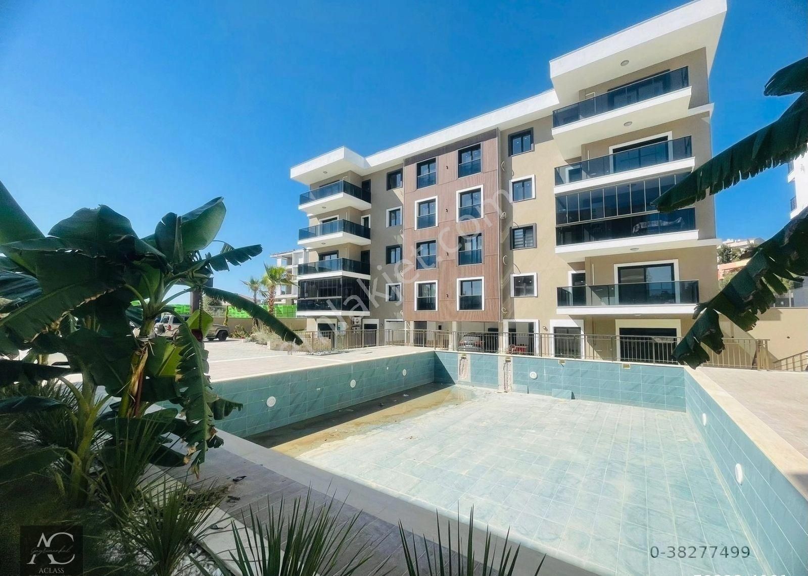 Kuşadası İkiçeşmelik Satılık Residence 7/24 Güvenlık-havuz-peyzaj-otopark-yerden Isıtma-sosyal Alan-yeni-lüx-akıllı Ev