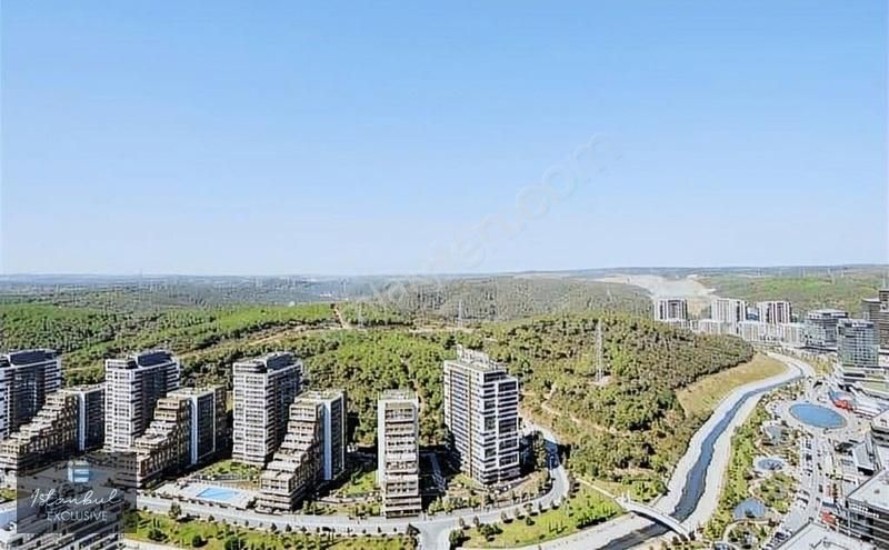 Sarıyer Huzur Satılık Residence Skyland Satılık Boş Yüksek Kat 1+1 Vatandaşlık Uygun 55m2