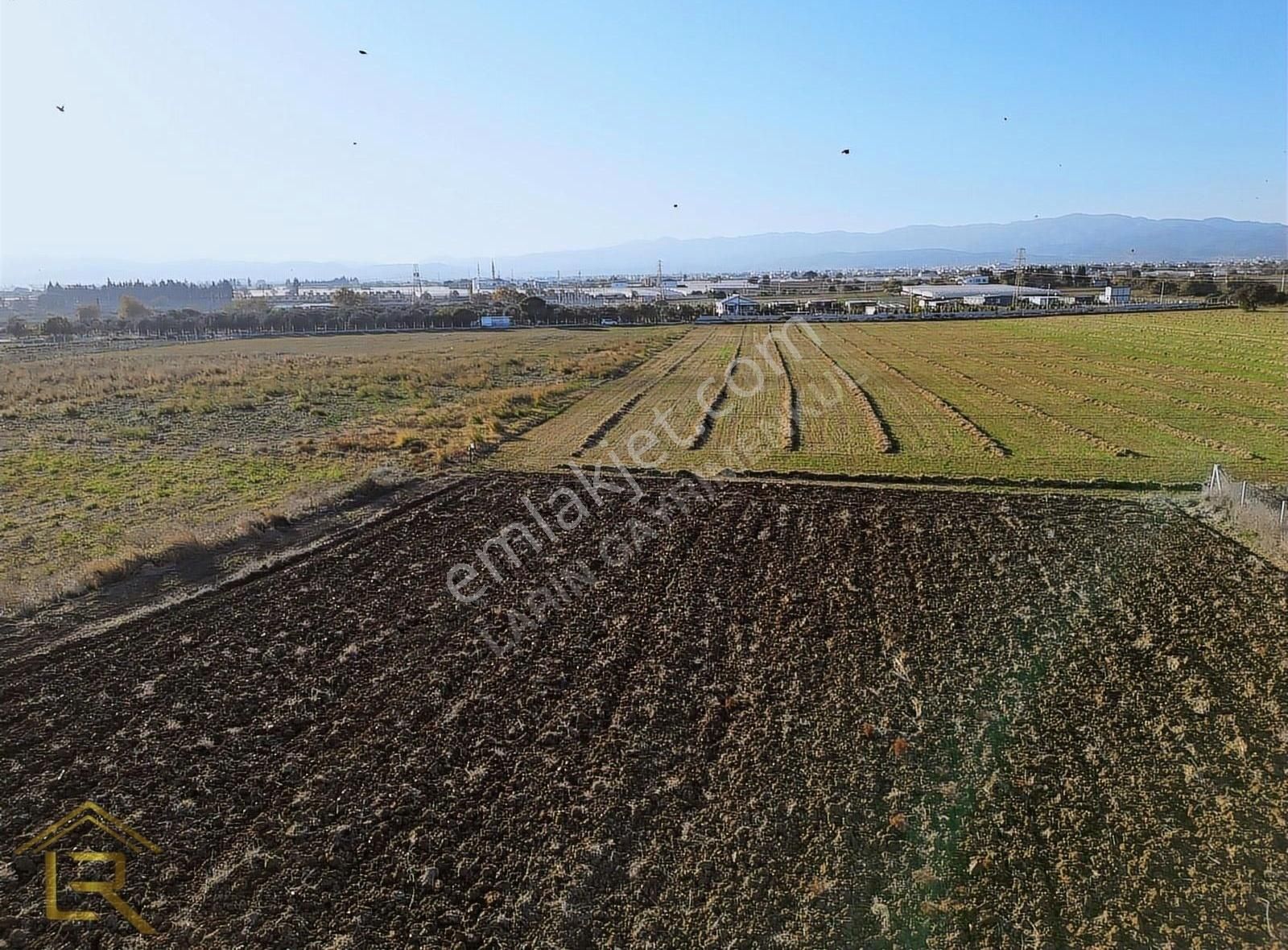 Menderes Gölcükler Satılık Tarla Larinden Gölcükler De 3844 M2 Hisse Tapulu Satılık Tarla