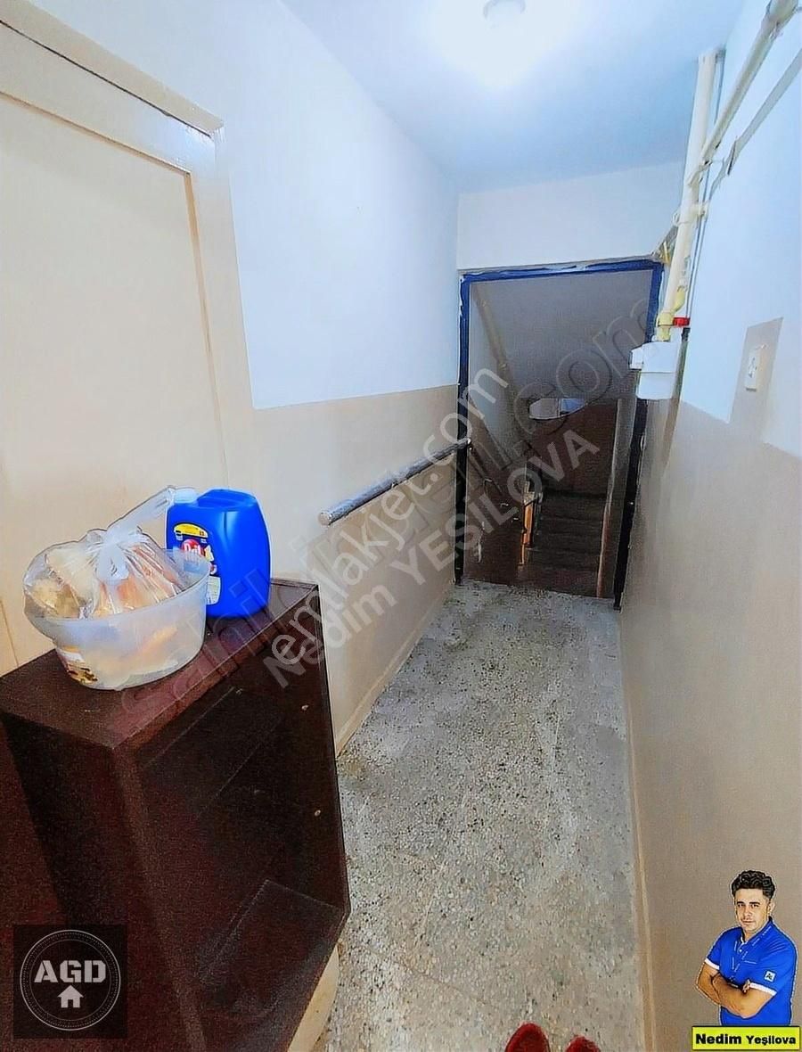 Şehzadeler Yarhasanlar Satılık Daire Yarhasanlar Da 3+1 130m2 Kombi Teraslı Ankastre Balkon Önü Pazar