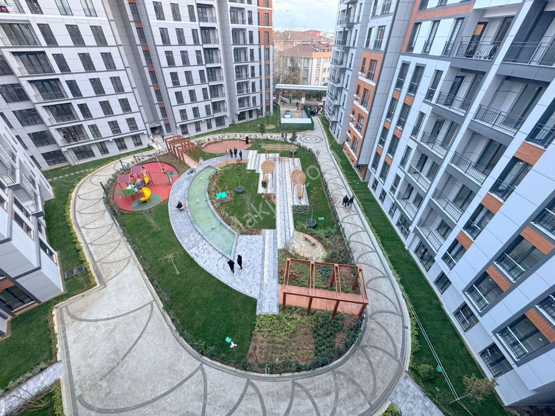 Tuzla Evliya Çelebi Satılık Daire Gri Gayrimenkul Happy Life Sitesi Peyjaz Manzaralı 1 Aya Teslim