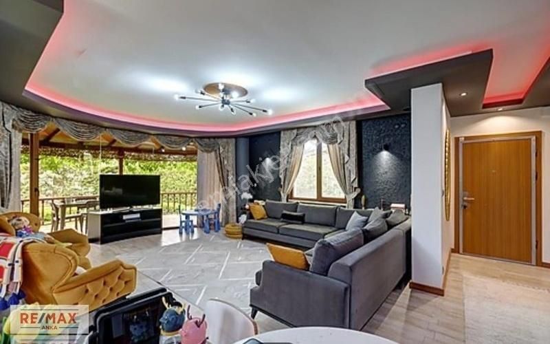 Remax Anka'dan Şile Çavuş 500m2 Arsa İçerisinde Satılık Villa - Görsel 14