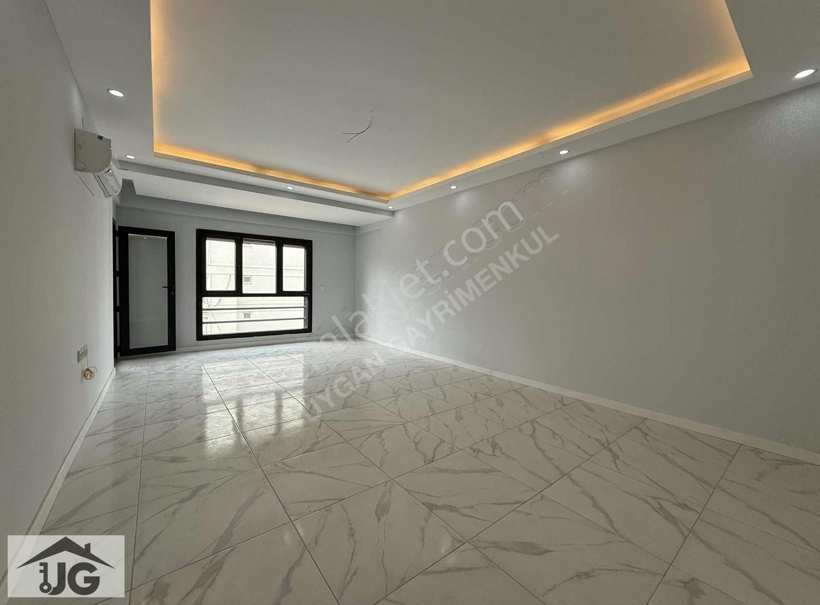 Torbalı Torbalı Satılık Daire Uygan Gayrimenkul'den Torbalı Mh. 3+1 165m² Havuzlu Lüx Daireler