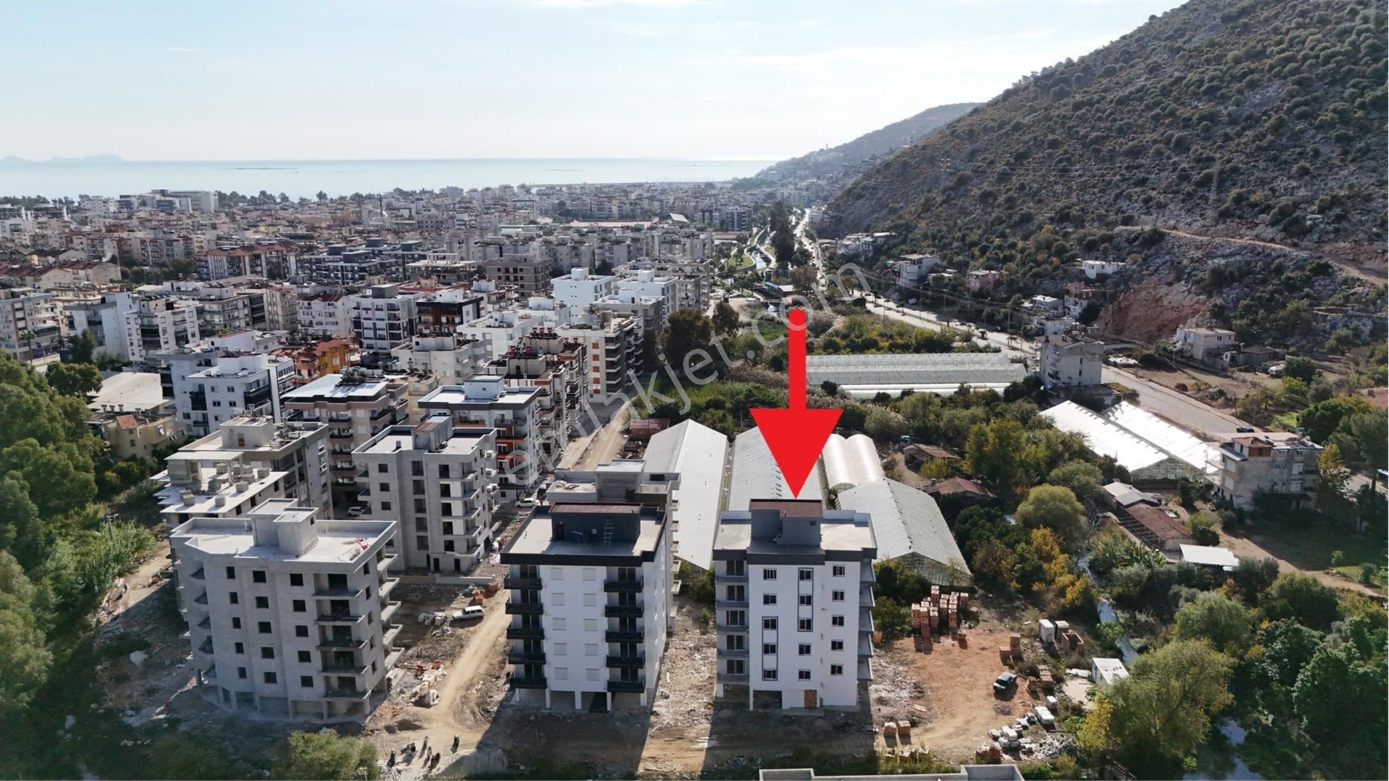 Finike Yeni Satılık Daire Yeni Mahallede Çay Manzaralı Lüks Satılık Kupon 2+1 Daire