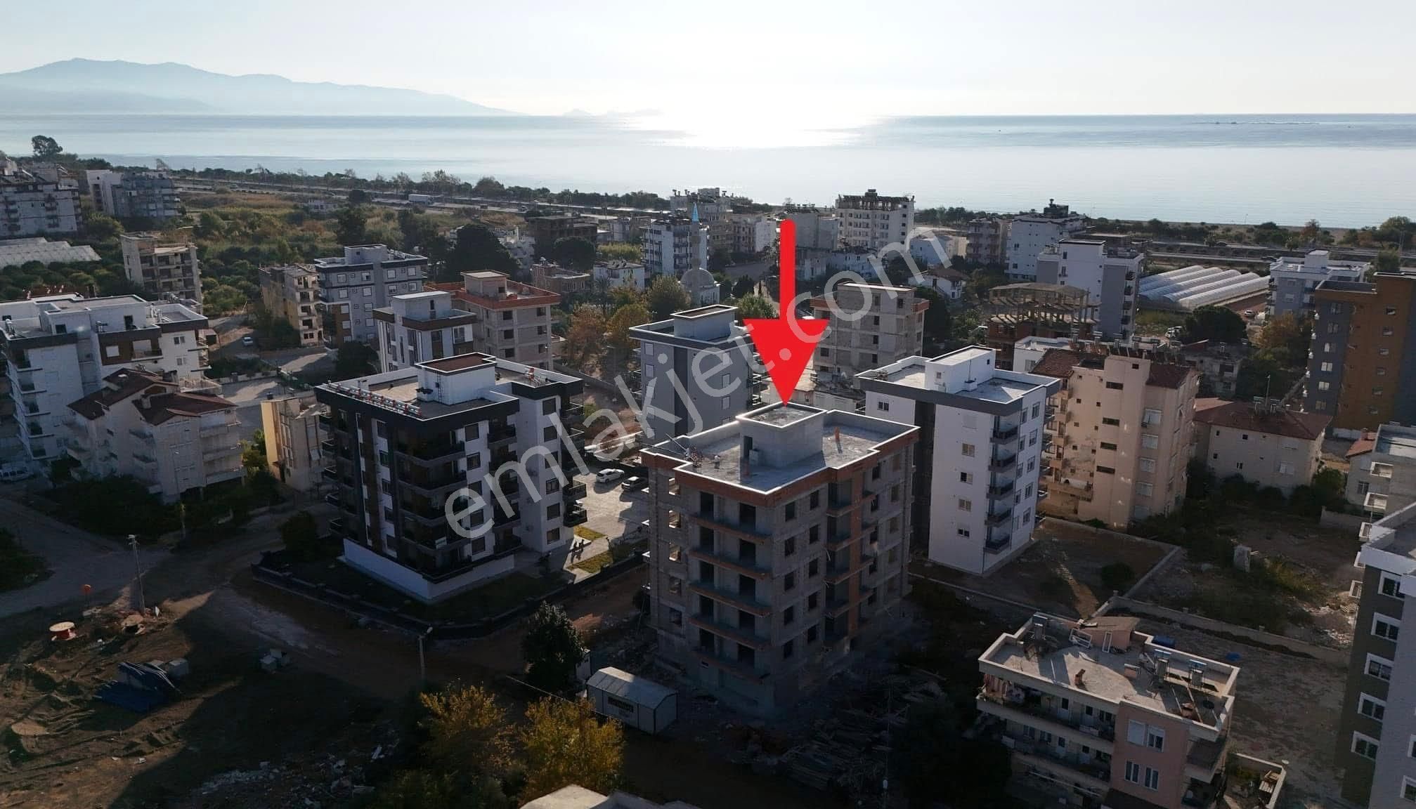 Finike Kum Satılık Daire Denize Yakın 1+1 Geniş 48m2 İnşaatan Satılık Daire