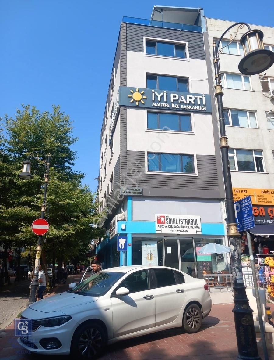 Maltepe Bağlarbaşı Kiralık Ofis Maltepe Merkezde İçi Yenilenmiş Nezih Lokasyonda 3+1, 80 M2 !!