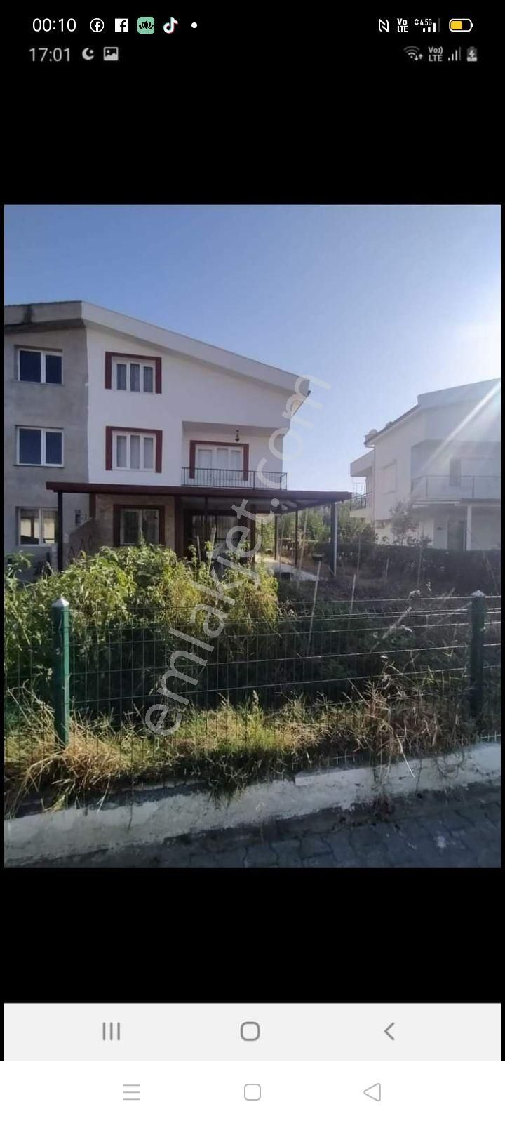 Kuşadası Davutlar Kiralık Villa Kuşadası Davutlar Büyük Bahçeli 3+1 Villa Kiralık