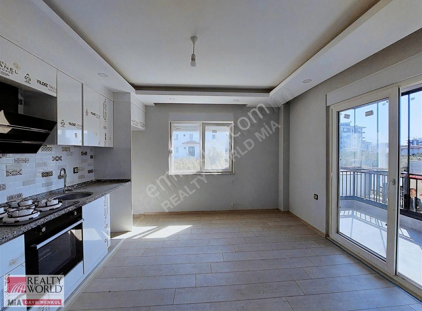 Döşemealtı Yeniköy Kiralık Daire Döşemealtı Yeniköy'de 1+1 Cam Balkonlu Sıfır Kiralık Daire