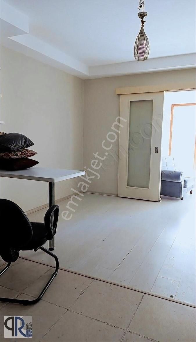 Esenyurt Piri Reis Satılık Residence Kiracısız Papatya Residence 3 Açık Cepheli Stüdyo Tarzı 1+1